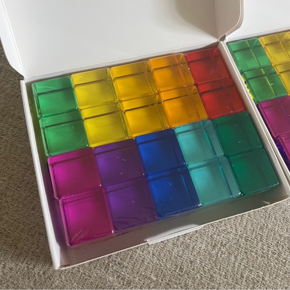 Colorful Transparent Game Blocks Set - Picture 5 of 10